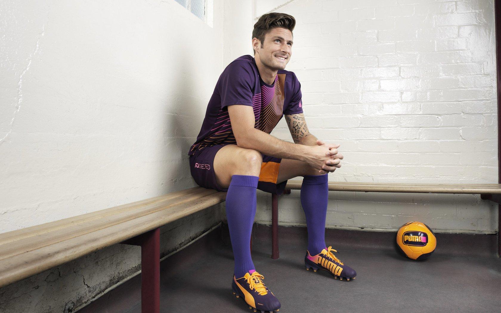 NBA情报站,小卡主场迎战旧主,勇士深陷泥潭恐难逃四连败