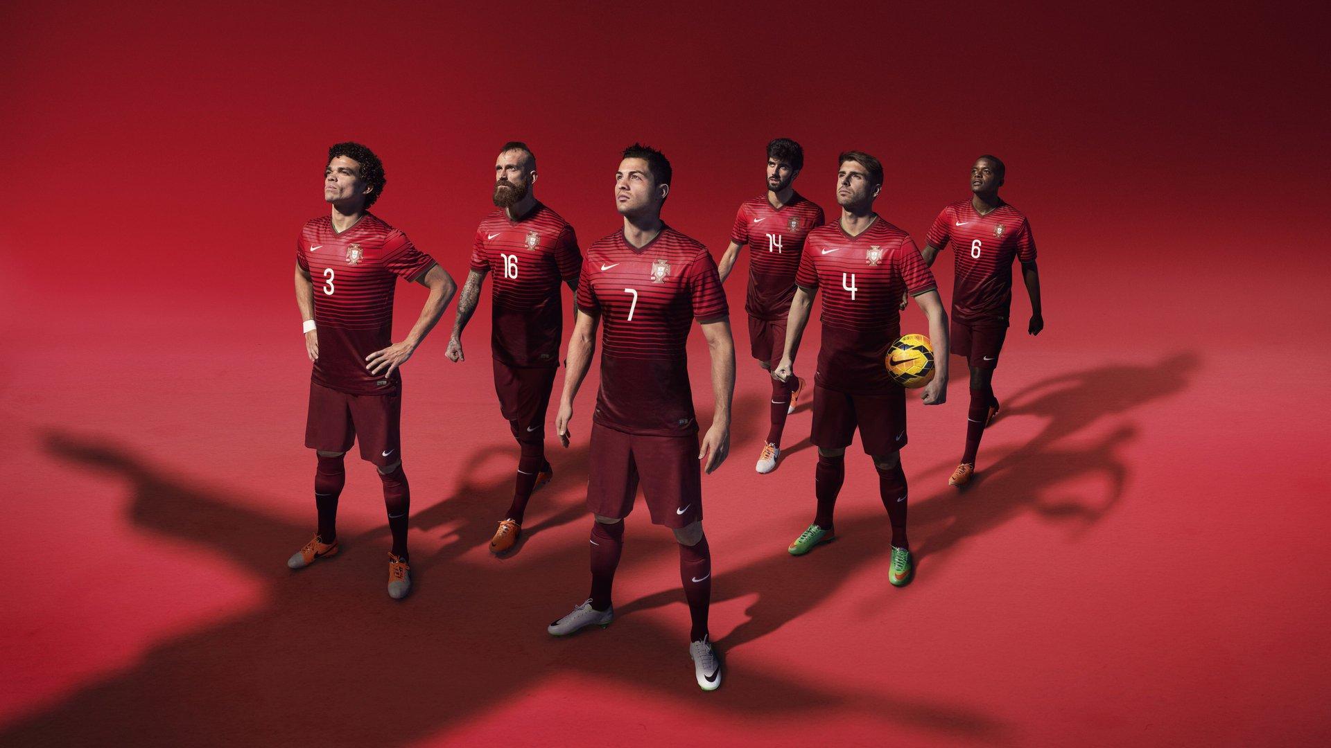 克里斯滕森重返巴萨训练场 欧冠关键战或迎后防强援回归