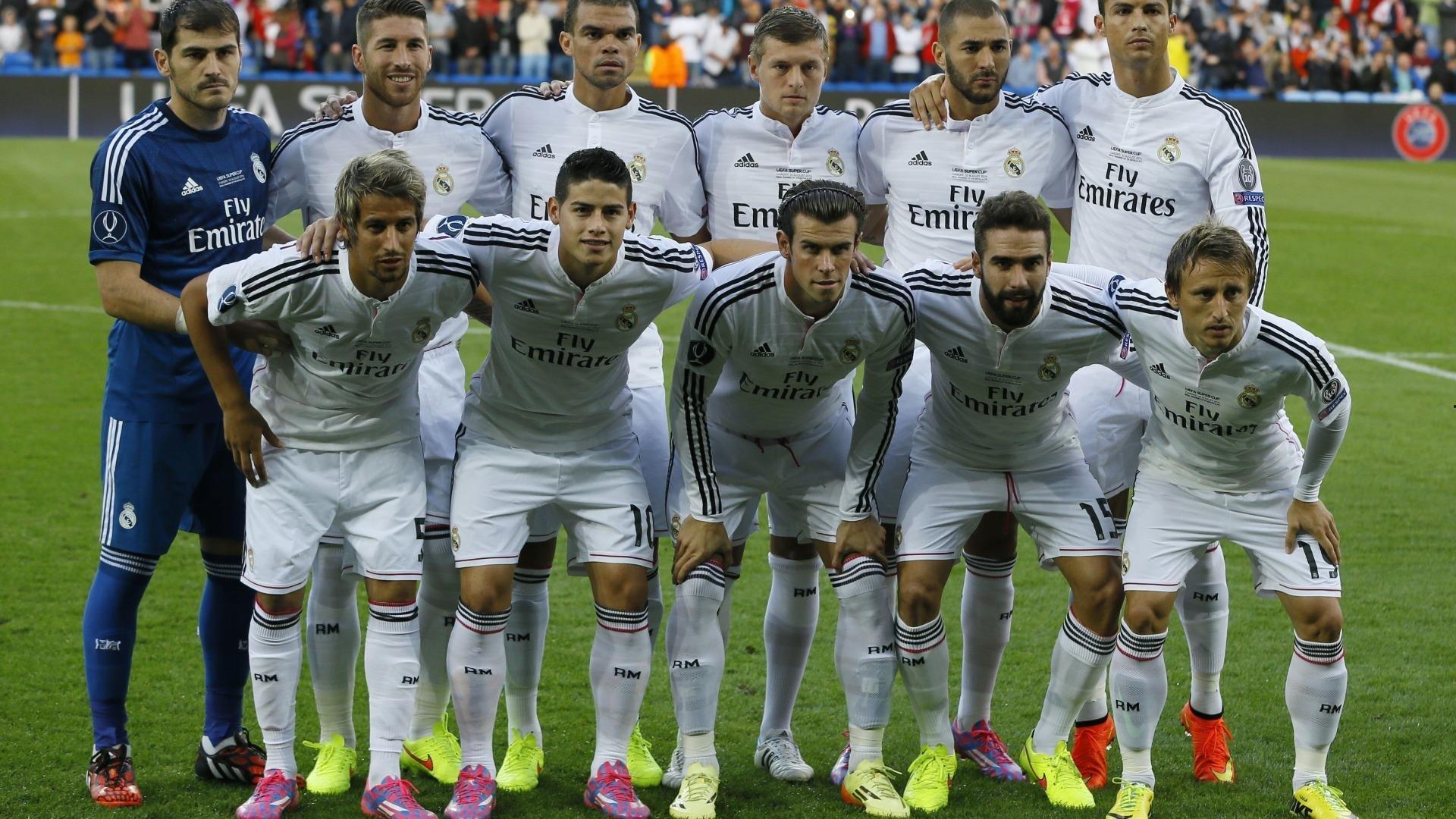 利物浦防线崩盘！连续三场失3球以上创30年耻辱纪录